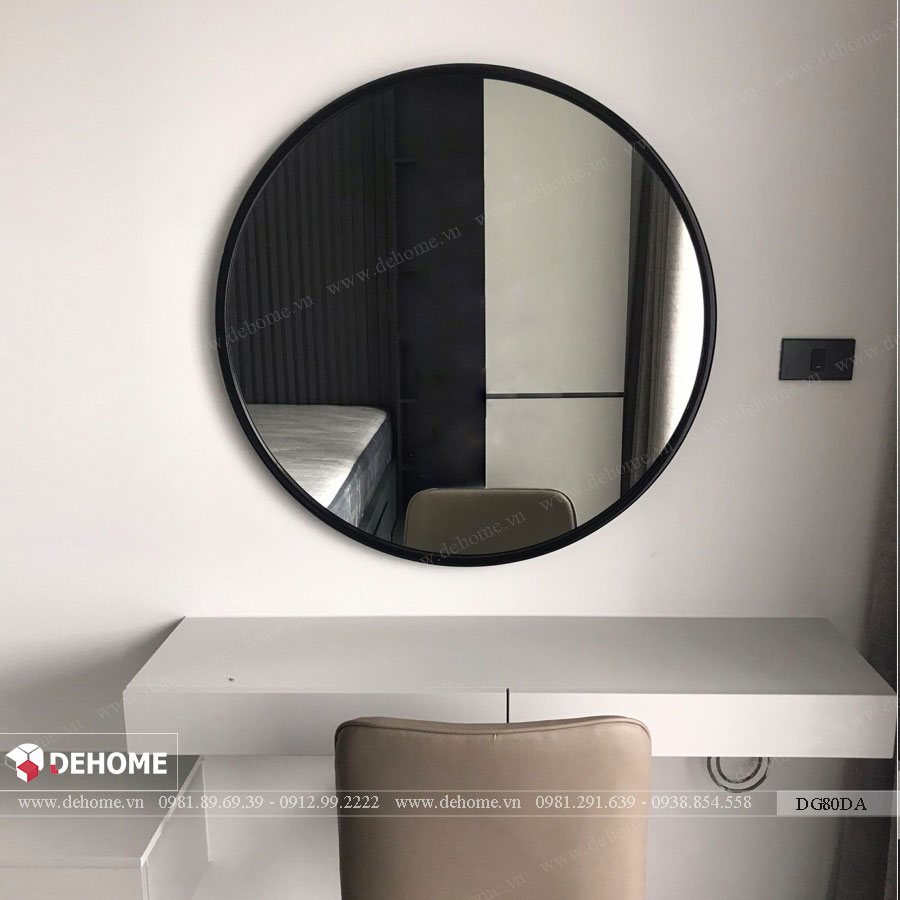 gương trang điểm khung gỗ sang trọng