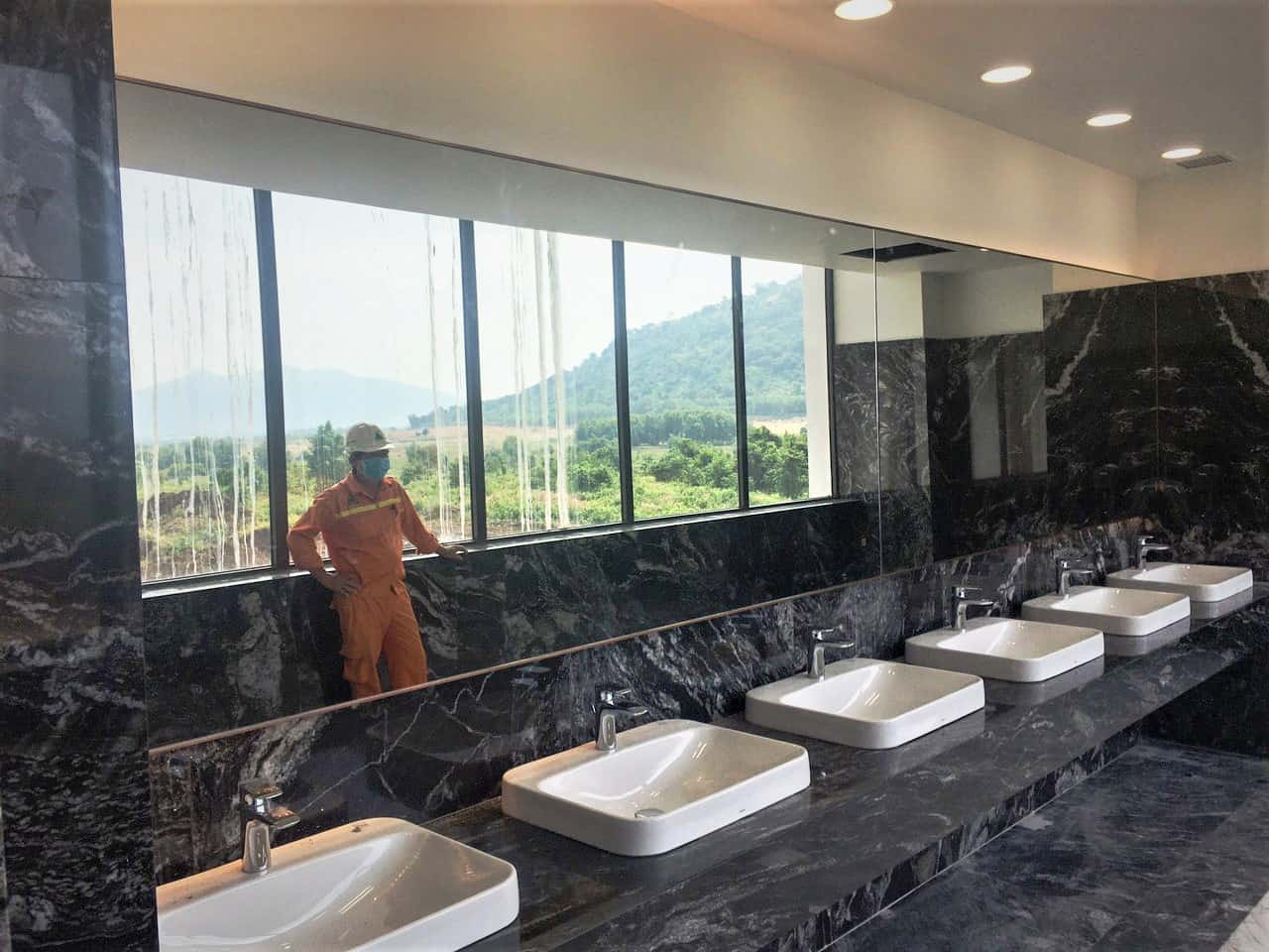 dehome cung cấp gương cho dự án