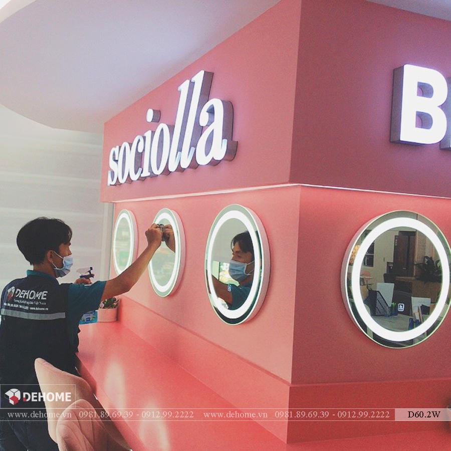 Gương cho salon tóc đẹp của Dehome lắp đặt