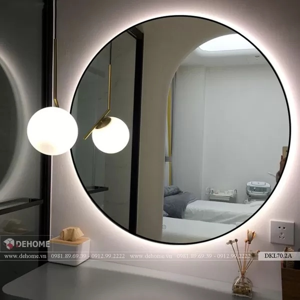 Gương cho spa sẽ làm không gian thông thoáng, hiện đại hơn