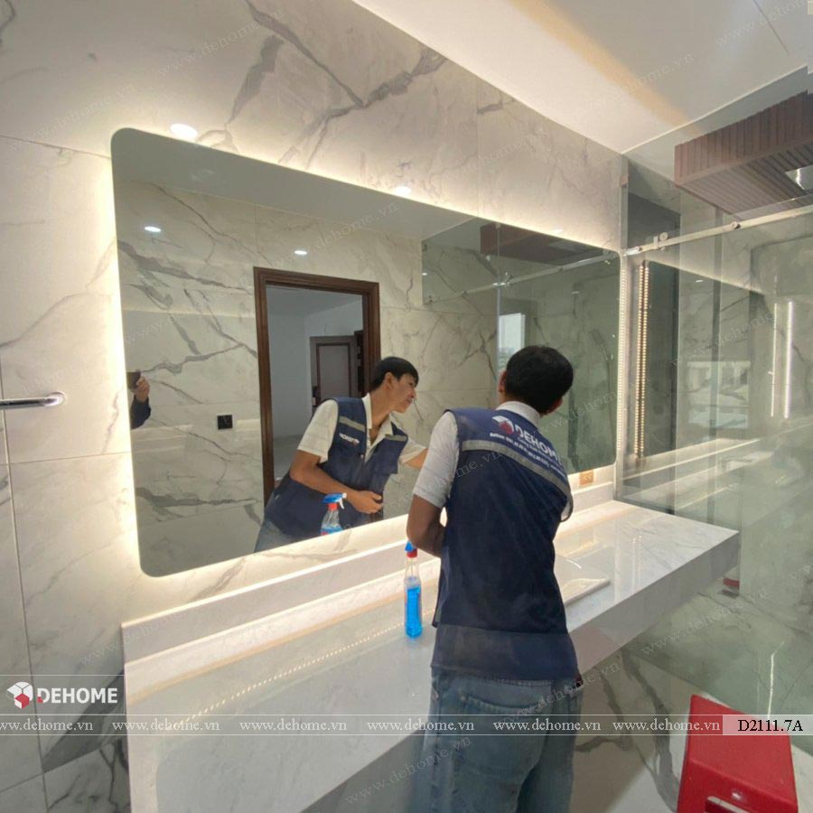 Gương treo nhà tắm có đèn led