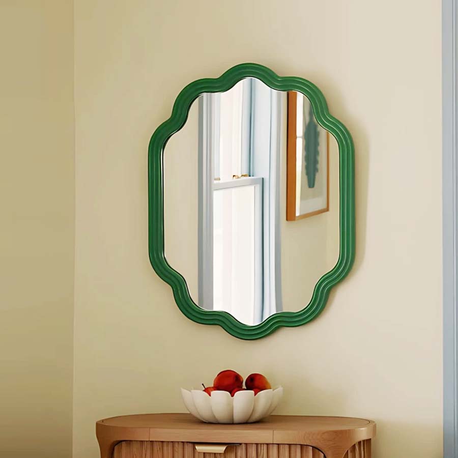 gương viền gỗ nhựa